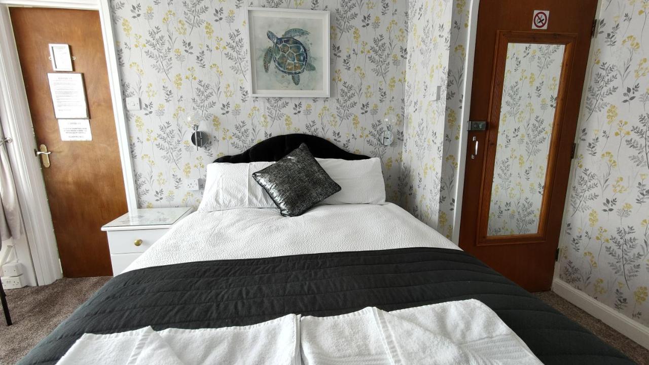 Lichfield House Hotel Уеймут Екстериор снимка