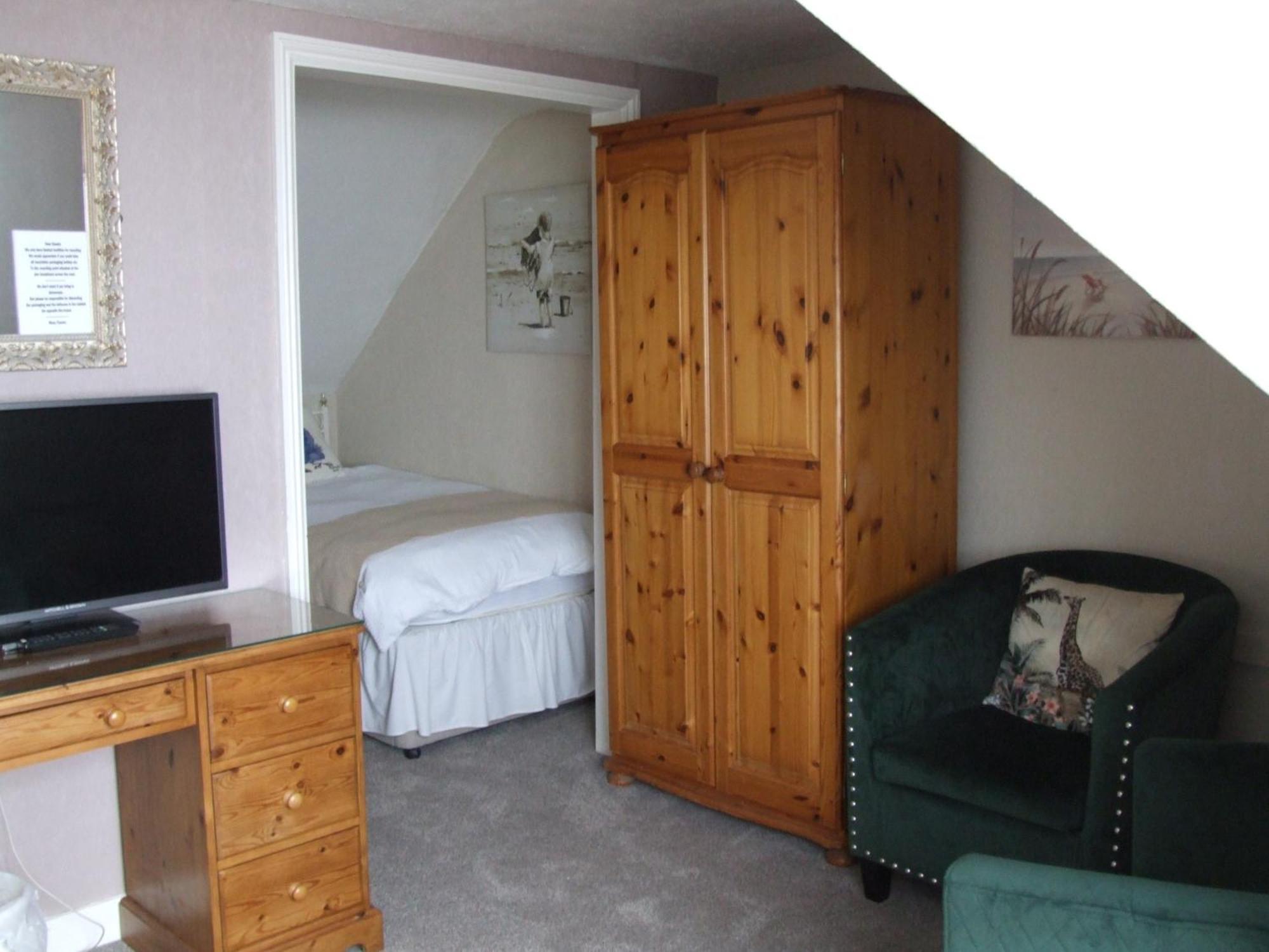 Lichfield House Hotel Уеймут Екстериор снимка